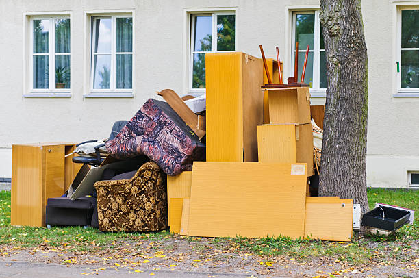 Best Estate Cleanout  in Cienegas Terrace, TX